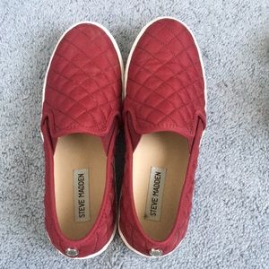 Steve Madden Slip-On Sneaker - Burgundy color